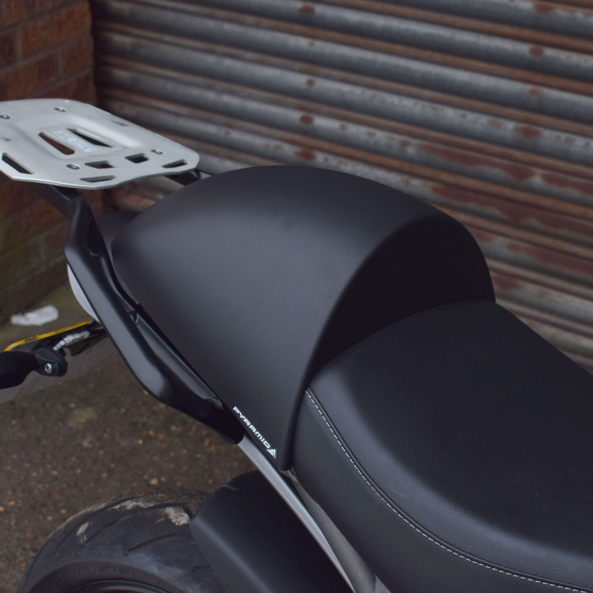 Pyramid Seat Cowl | Matte Black | Triumph Speed 400 2024>Current - Pyramid Motorcycle Accessories