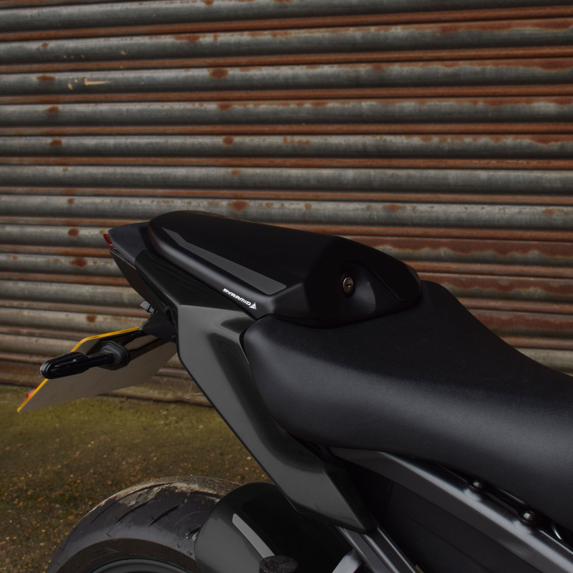 Pyramid Seat Cowl | Tech Black | Yamaha MT-09 2024>Current - Shop name