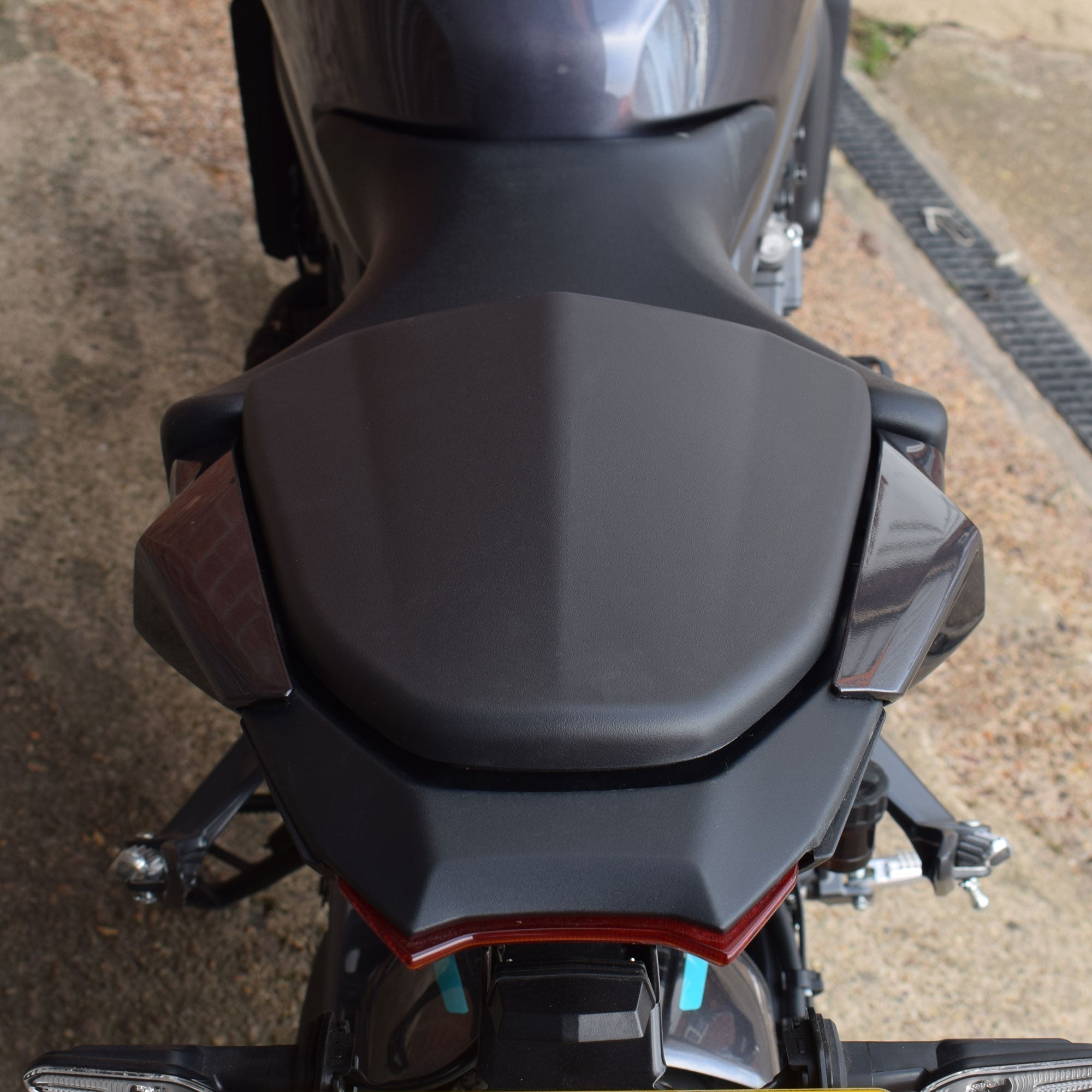 Pyramid Seat Cowl | Yamaha Blue | Yamaha MT-09 2024>Current - Shop name