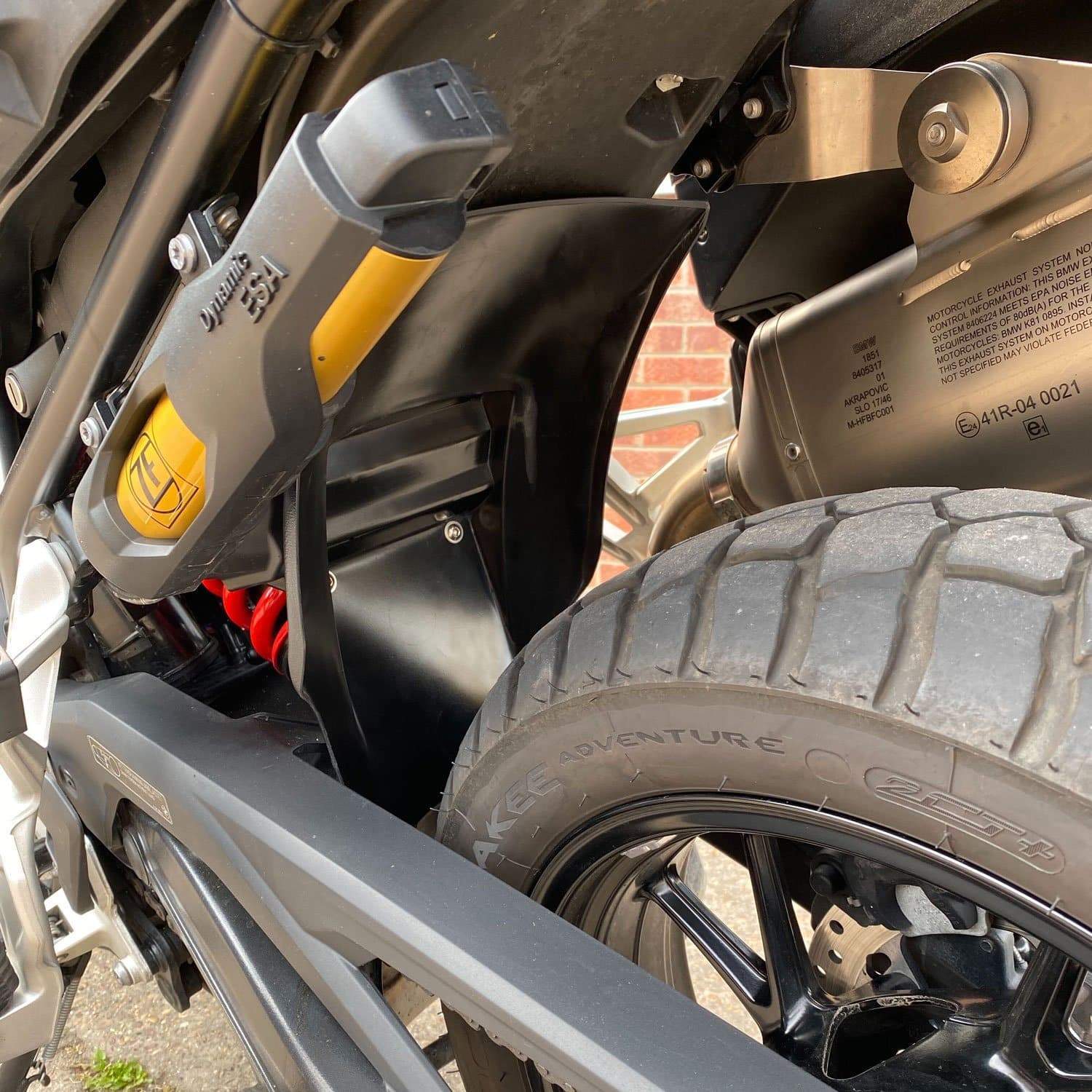 Pyramid Shock Shield | Matte Black | BMW F 900 GS 2024>Current - Shop name