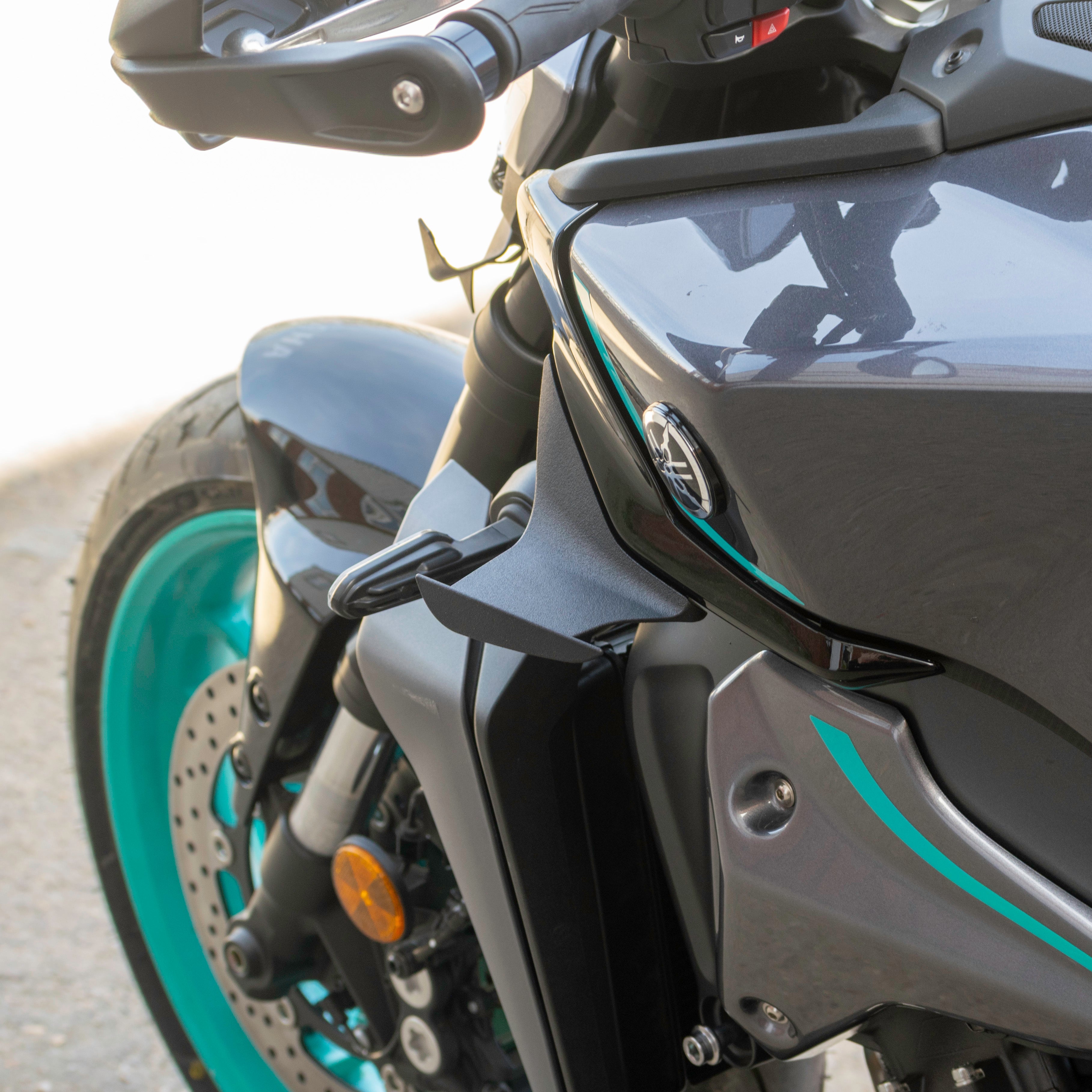 Pyramid Side Wings | Matte Black | Yamaha MT-09 inc SP 2024>Current - Pyramid Motorcycle Accessories