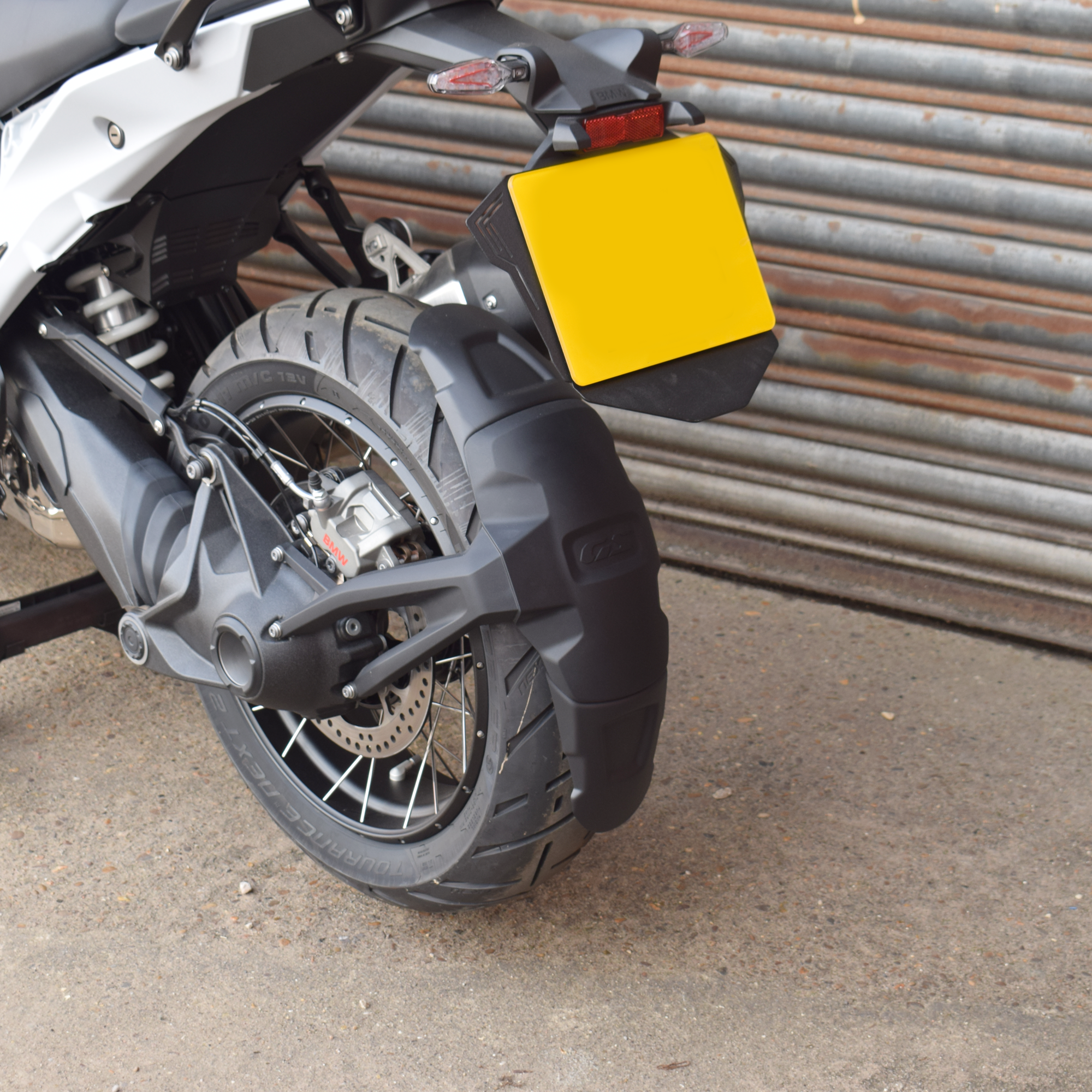 Pyramid Spray Guard Extension | Matte Black | BMW R 1300 GS 2023>Current -  Shop name