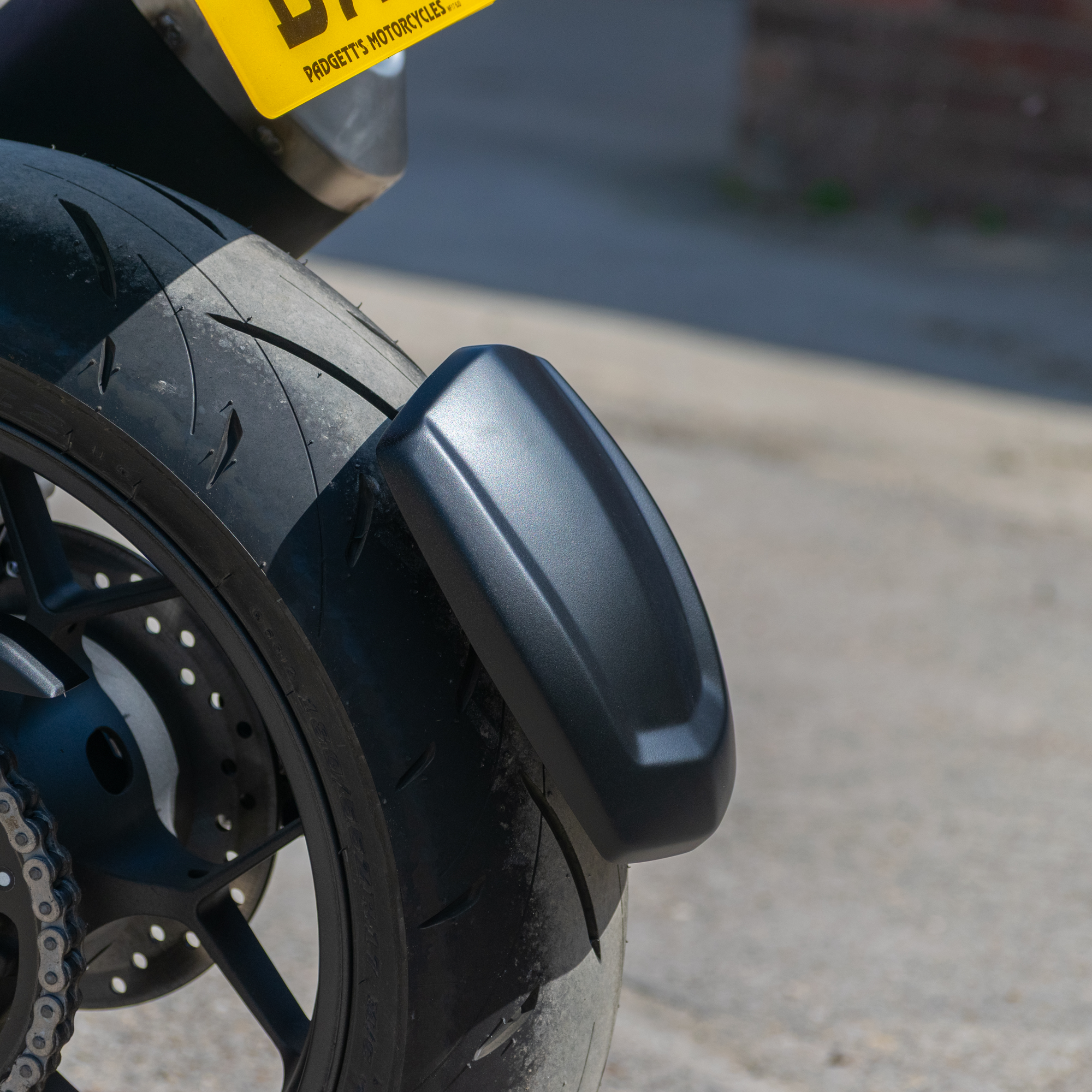 Pyramid Spray Guard | Gloss Black | Honda CB1000 Hornet inc SP 2025>Current - Shop name