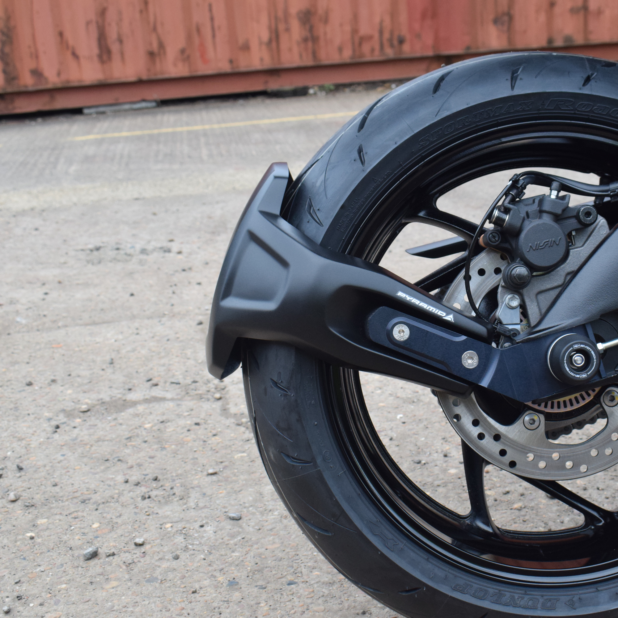 Pyramid Spray Guard | Gloss Black | Suzuki GSX-S1000GX 2024>Current - Shop name