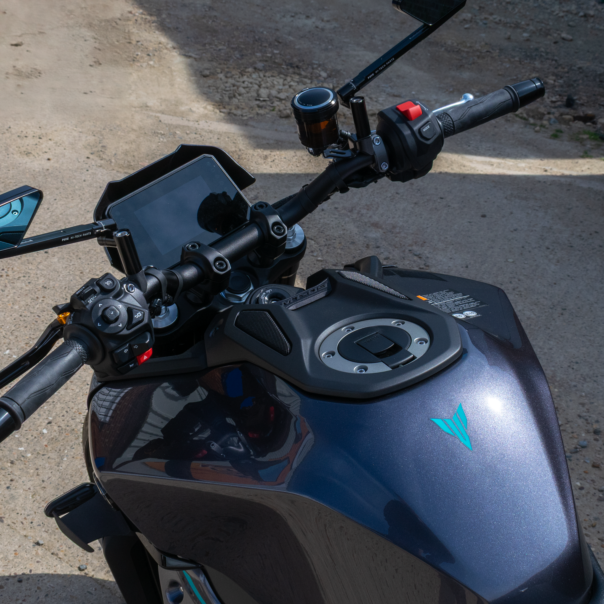 Pyramid Tank Ornament | Matte Black | Yamaha MT-09 inc SP 2024>Current -  Shop name