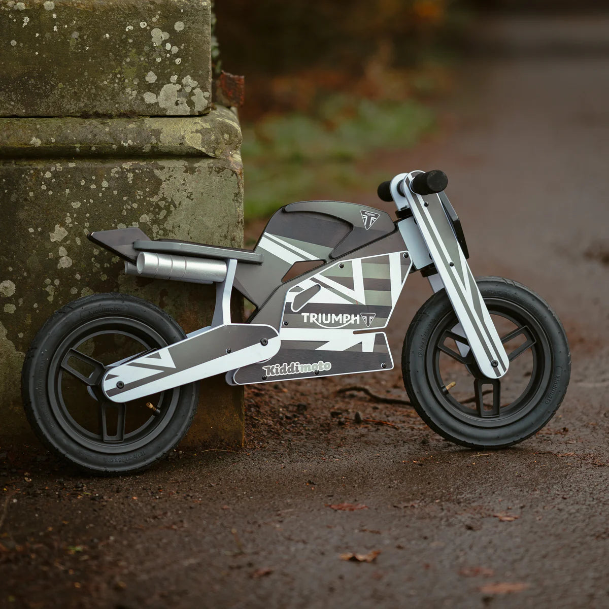 Kiddimoto Triumph Daytona 765 Balance Bike - Pyramid Motorcycle Accessories