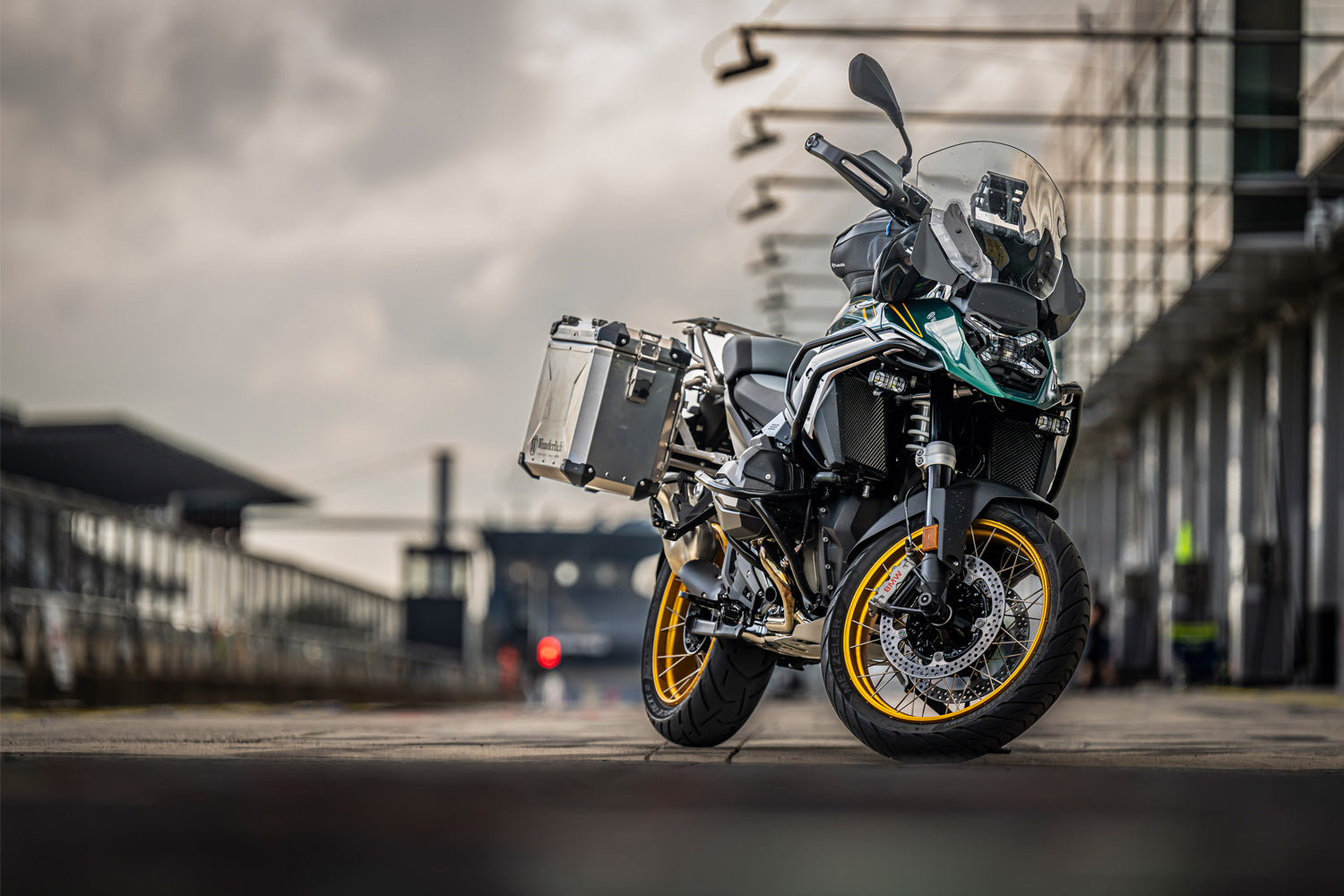 Wunderlich TT Windshield | Clear | BMW R nineT - Pyramid Motorcycle Accessories
