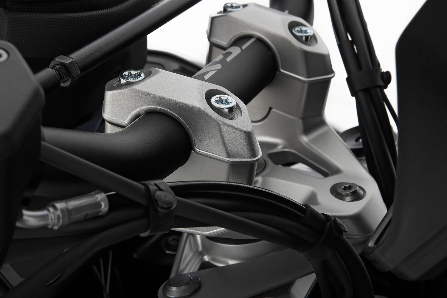 Wunderlich Handlebar Riser Ergo | R 1300 | Silver - Pyramid Motorcycle Accessories