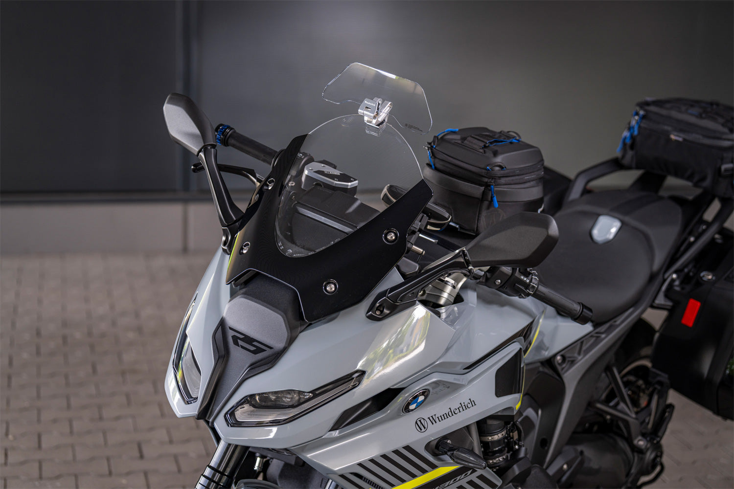 Wunderlich Vario-Ergo+ Windshield Extension | Clear | BMW C 400 X - Pyramid Motorcycle Accessories