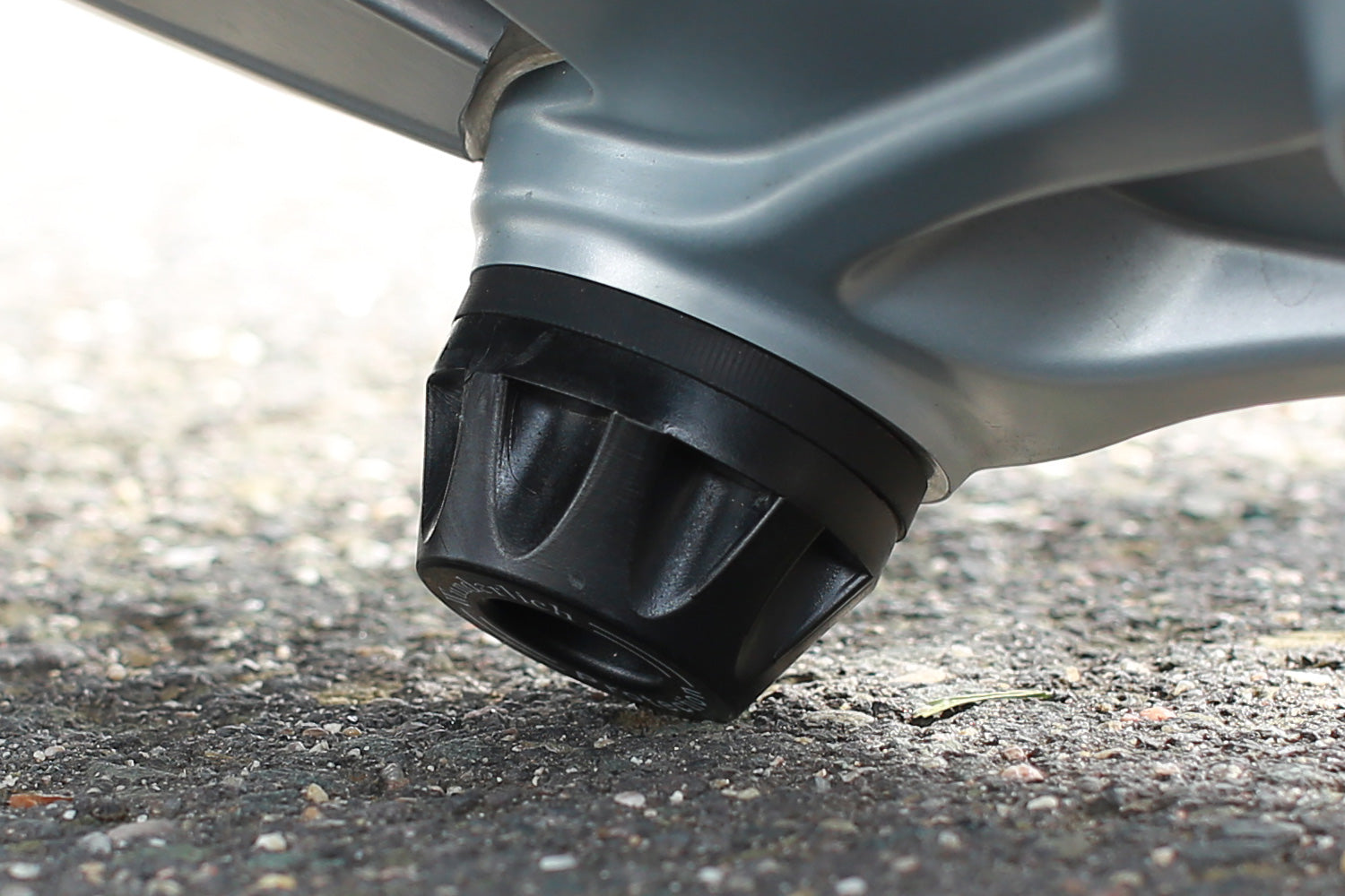 Wunderlich ERGO+ Handlebar Riser R 1300 | SilverΒ -Β Β Pyramid Motorcycle Accessories