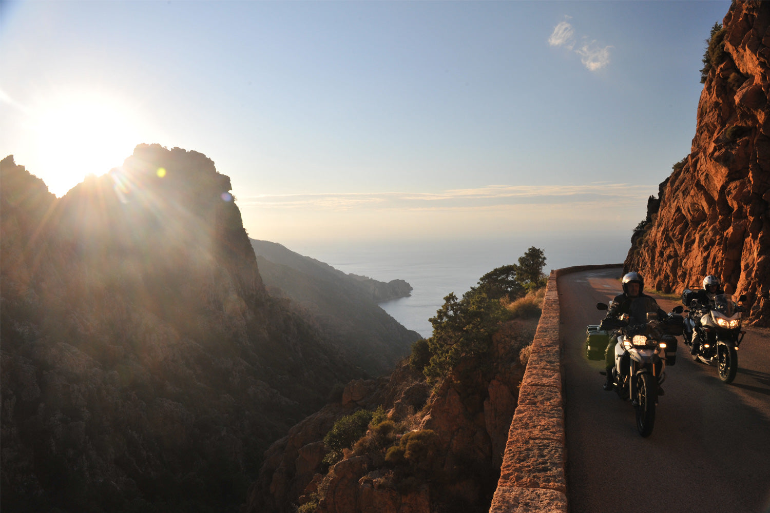 Wunderlich Mounting System For Elephant Tour Edition Tank Bag | Black | BMW F 650 GS - Pyramid Motorcycle Accessories