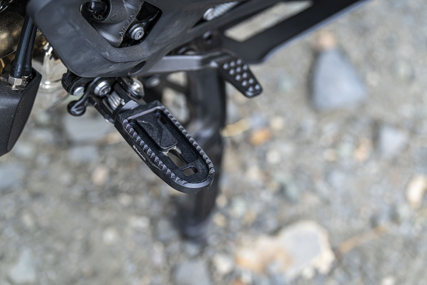 Wunderlich Vario Footrest Evo1 Pair | Black | BMW R nineT - Pyramid Motorcycle Accessories