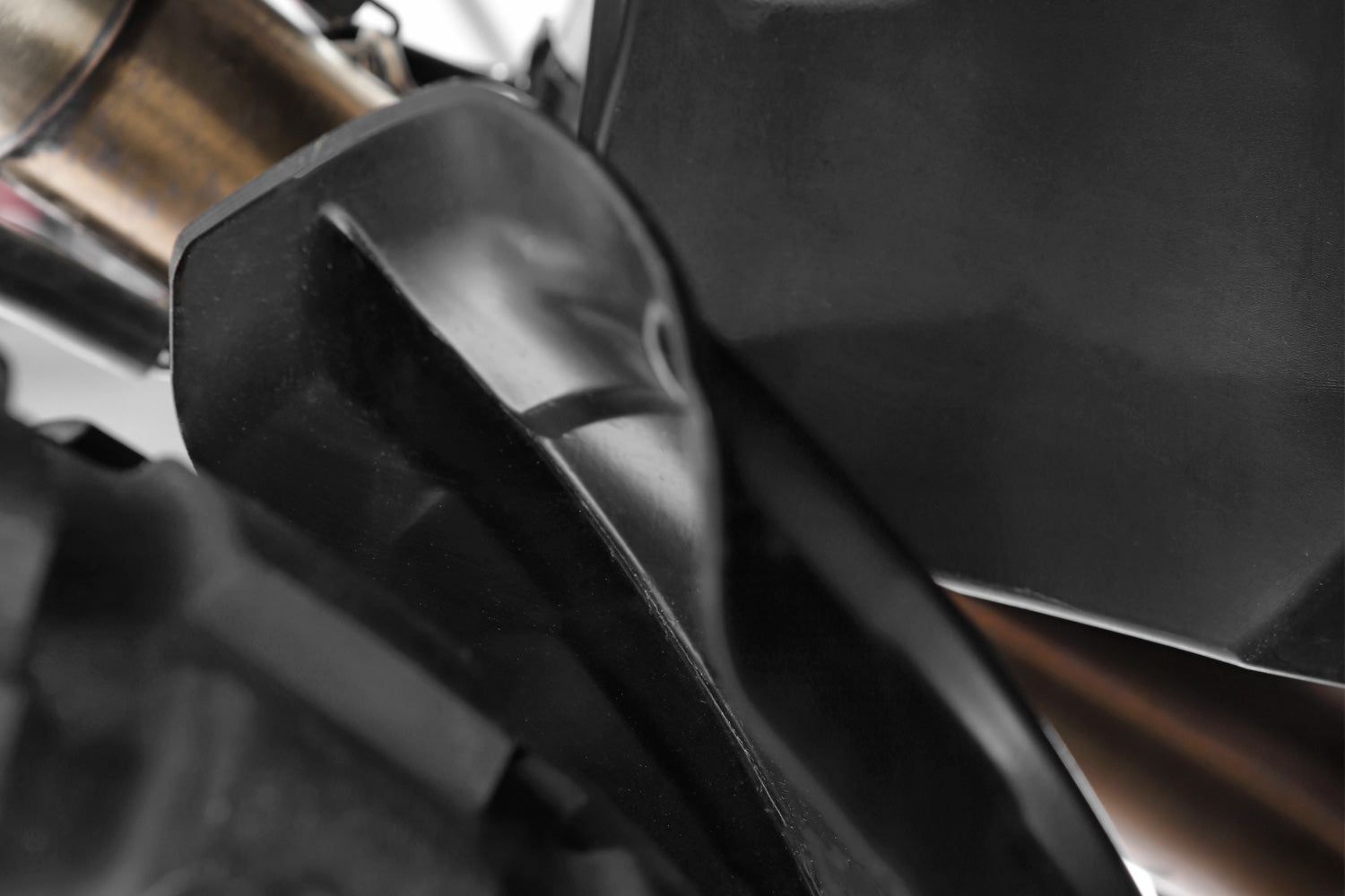 Wunderlich Spring Set For Swinging Saddle Rockbob | Black | BMW R 18 - Pyramid Motorcycle Accessories