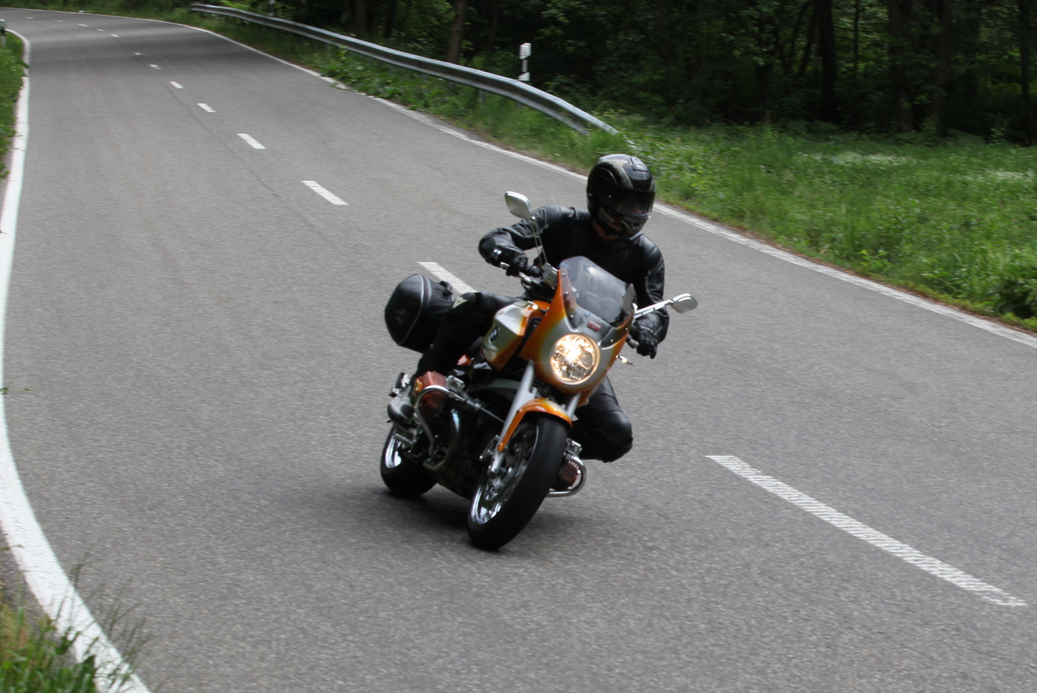 Wunderlich Click Bag Mount For The Pillion Luggage Rack | BlackΒ -Β Β Pyramid Motorcycle Accessories