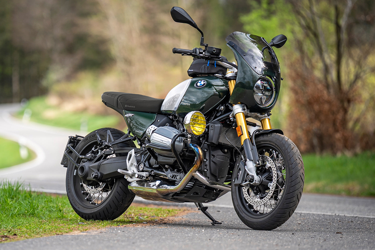 Wunderlich Aktivkomfort Seat | R 12 | Black - Pyramid Motorcycle Accessories