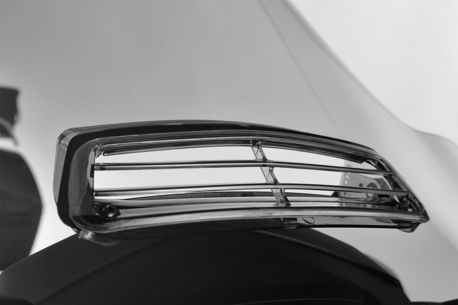 Wunderlich Marathon Airvented Touring Windshield | Clear | BMW K 1600 Grand America - Pyramid Motorcycle Accessories