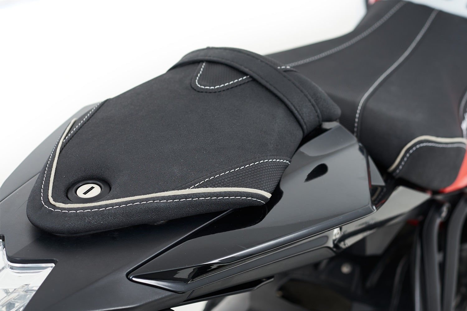 Wunderlich Rider Seat Aktivkomfort Standard | Black | BMW R 1250 R - Pyramid Motorcycle Accessories
