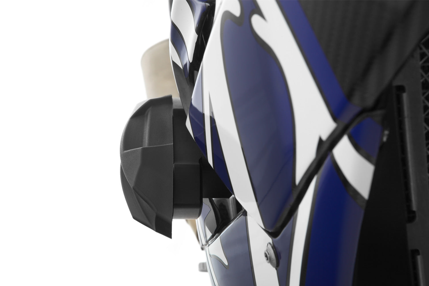 Wunderlich Sliders Axle Protection Pads Front | Chrome | BMW R 18 - Pyramid Motorcycle Accessories