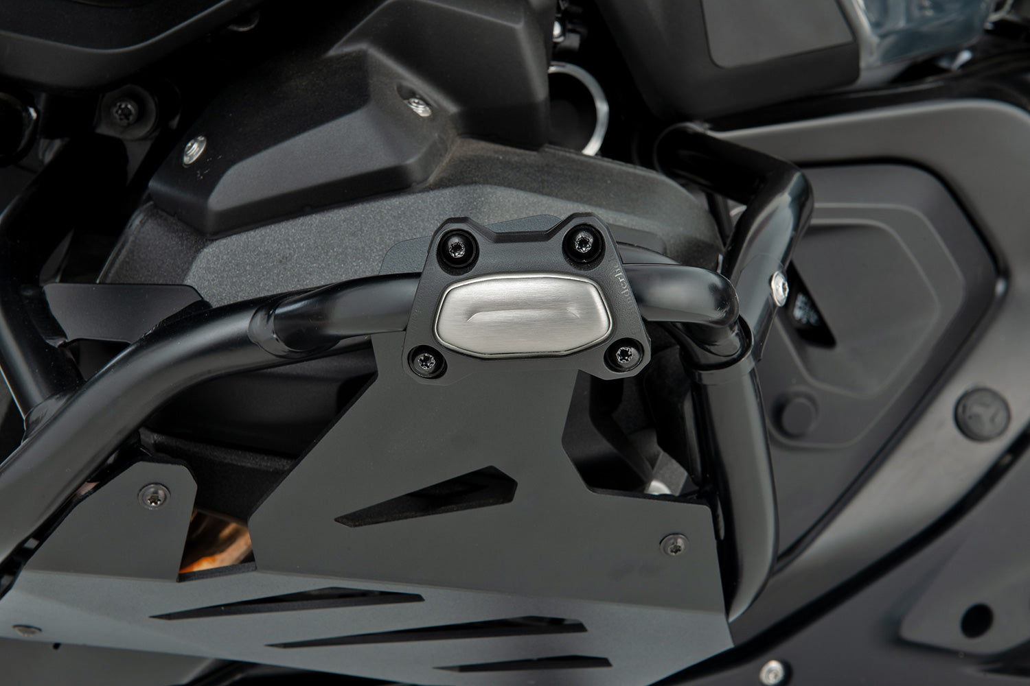 Wunderlich Crash Pad Hub Cover | Silver - Pyramid Motorcycle Accessories