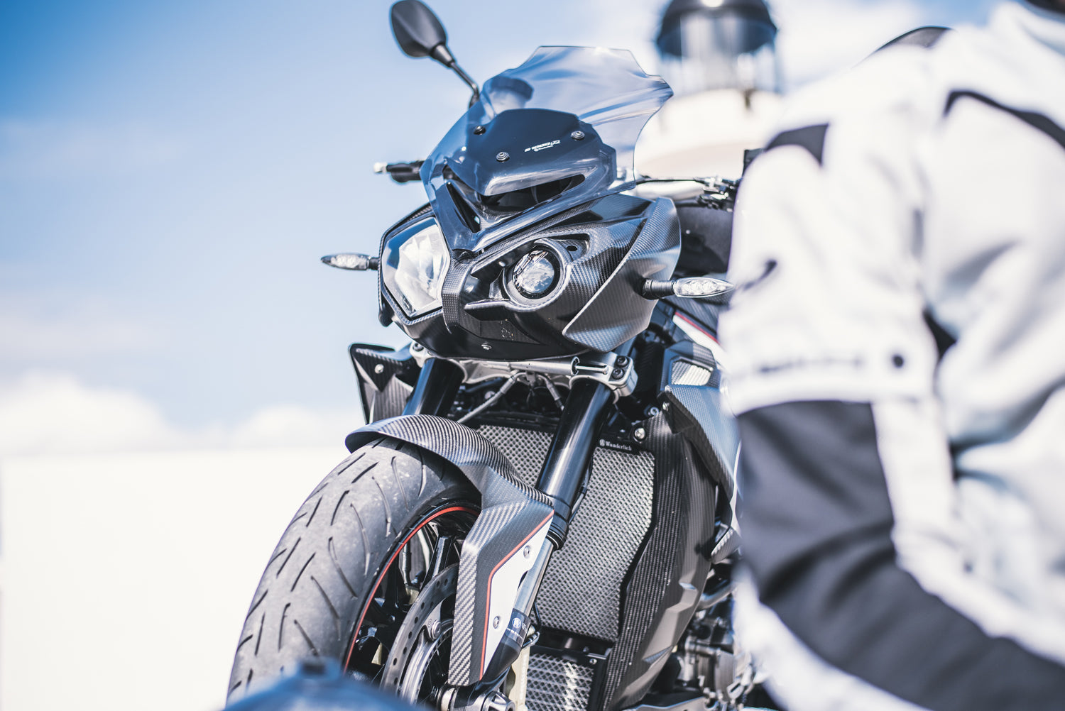 Wunderlich Radiator Protection Grille Extreme | Black | BMW R 1250 R - Pyramid Motorcycle Accessories