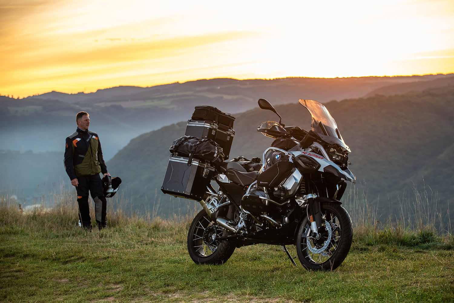 Wunderlich Ultimate Supplementary Tank Protection Bar | Black-Silver | BMW R 1300 GS Adventure - Pyramid Motorcycle Accessories
