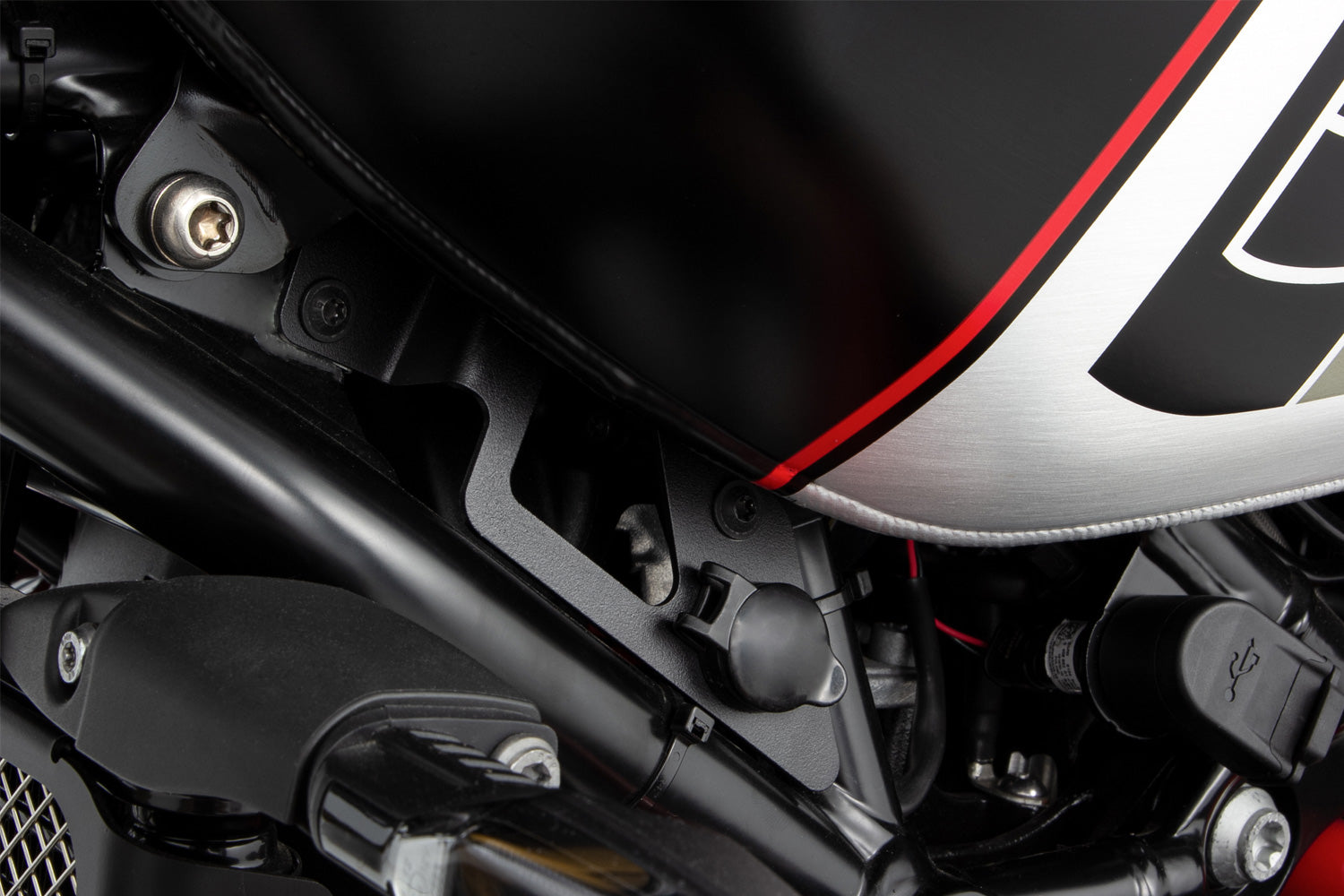 Wunderlich On-Board Tool Set 01 | BMW R nineT - Pyramid Motorcycle Accessories