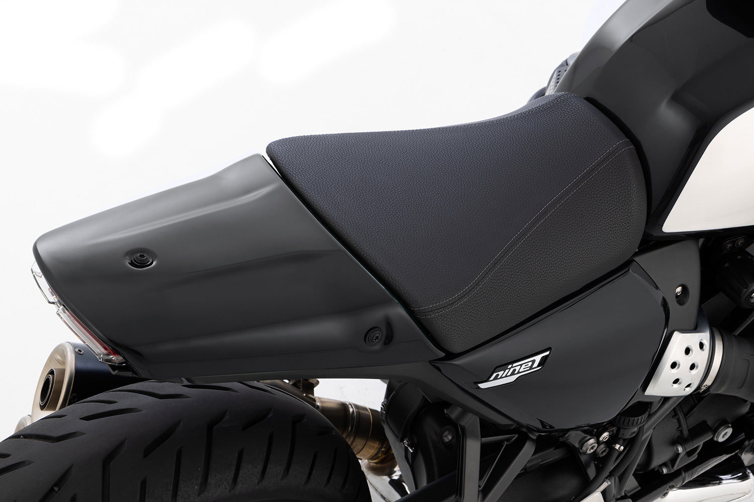 Wunderlich Rear Cover | Green | BMW R 12 - Pyramid Motorcycle Accessories