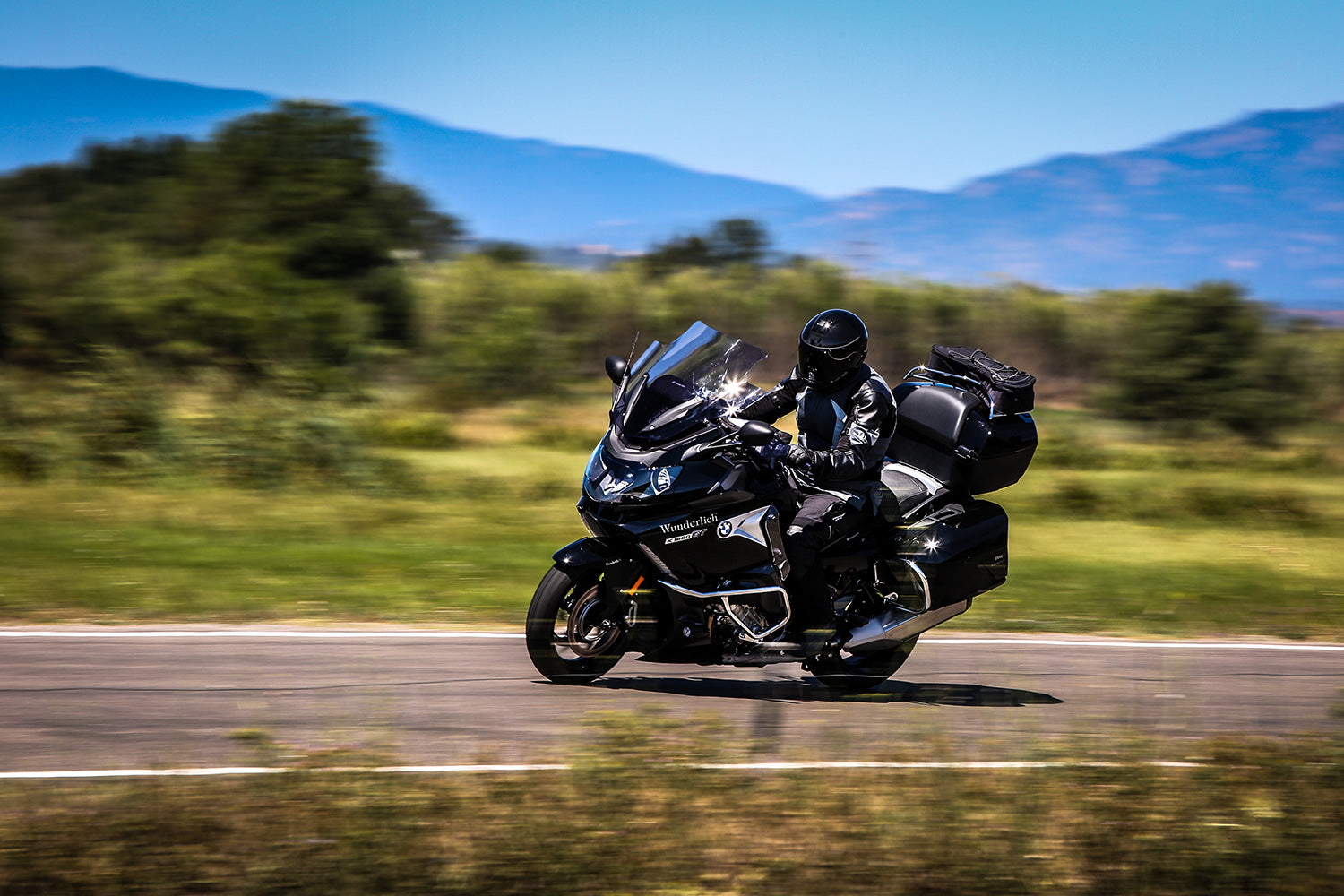 Wunderlich Elephant Classic Tank Bag | Black - Pyramid Motorcycle Accessories