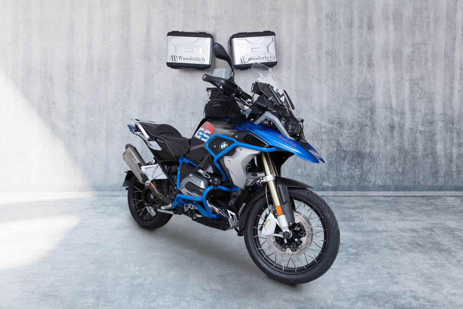 Wunderlich Saddle Bag For Passenger Luggage Carrier | Black | BMW R nineT - Pyramid Motorcycle Accessories