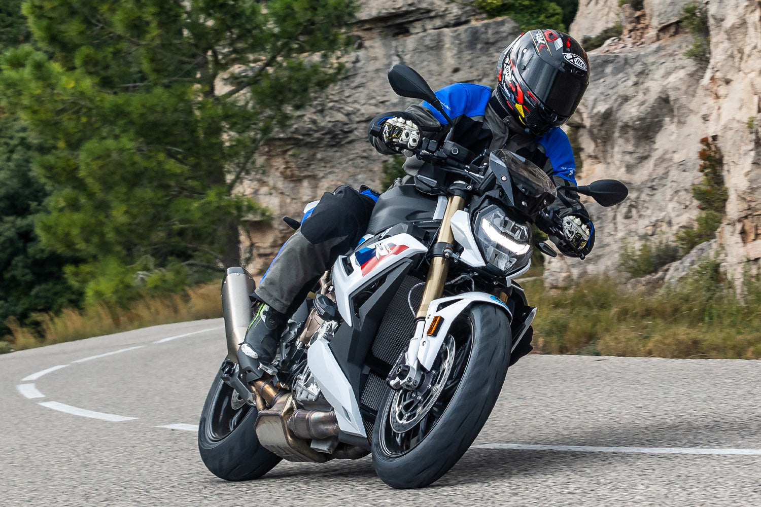 Wunderlich Universal Device Carrier | BMW C 400 GT - Pyramid Motorcycle Accessories