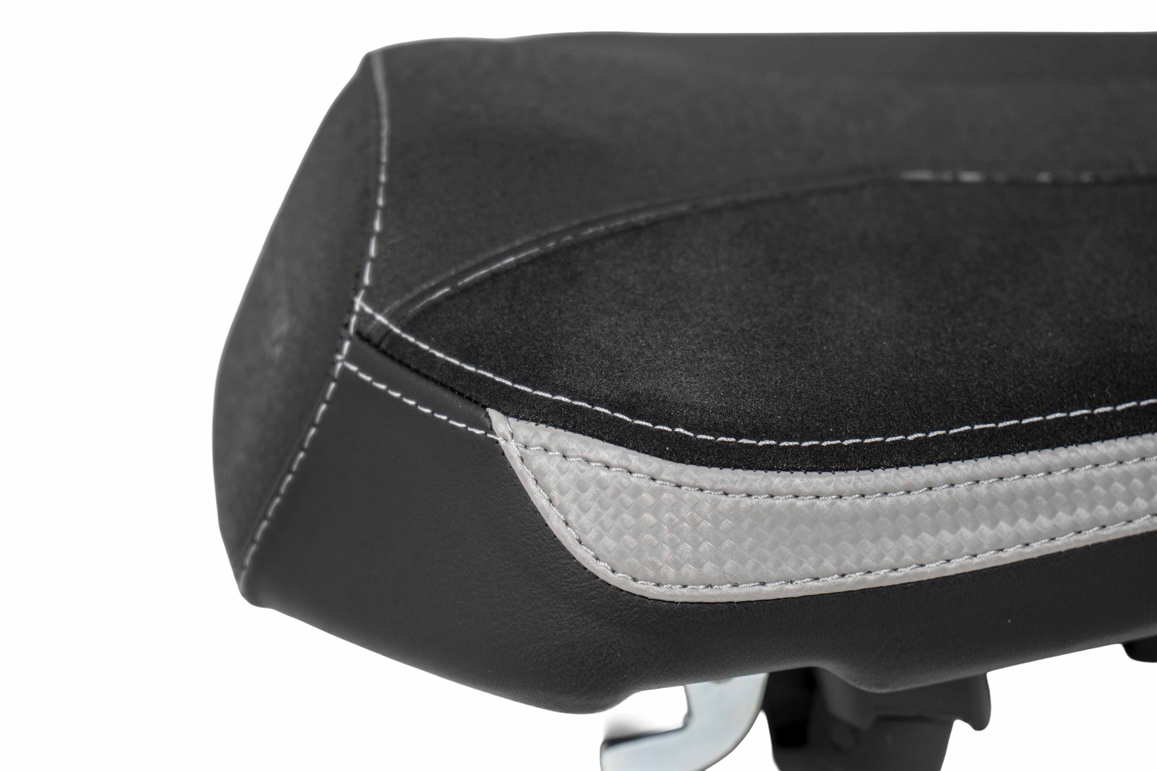 Isotta Comfort Passenger Seat | Ice Storm | Yamaha MT-07 2025>Current - Pyramid Motorcycle Accessories