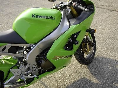 R&G Crash Protectors | Black | Kawasaki Ninja ZX6-R 2003>2004