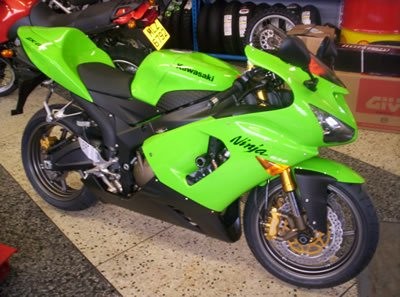 R&G Crash Protectors | Black | Kawasaki Ninja ZX6-R 2005>2006