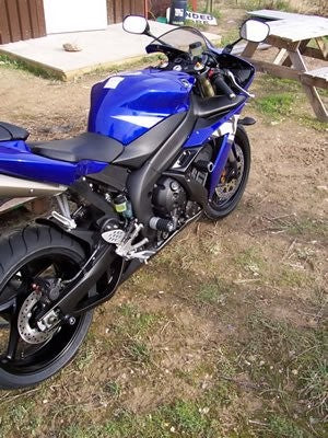 R&G Crash Protectors | White | Yamaha YZF-R1 2004>2006 & Yamaha YZF-R1 SP 2006