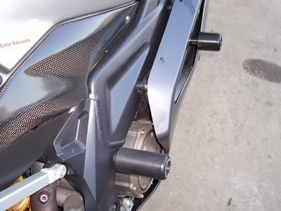 R&G Crash Protectors | Black | Aprilia RSV4 Factory 2004>2007 & Aprilia RSV4 R 2004>2010 & Aprilia Tuono V4 2006>2011