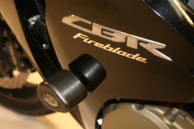 R&G Crash Protectors | Black | Honda CBR 1000 RR SP2 2017>2019 & Honda CBR 1000 RR SP 2014>2019 & Honda CBR 1000 RR Fireblade 2008>2019