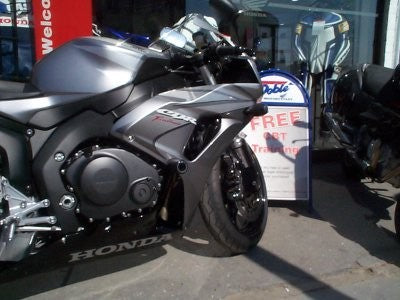 R&G Crash Protectors | Black | Honda CBR 1000 RR Fireblade 2004>2007