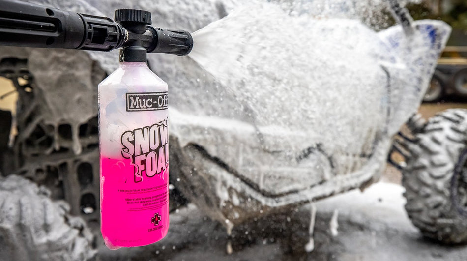 Muc-Off Snow Foam 1L used to foam a vehicle