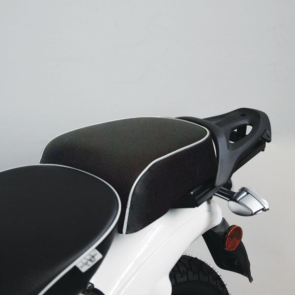 Isotta Comfort Passenger Seat | Aprilia Scarabeo 100 / 50 2014>2020 - Pyramid Motorcycle Accessories