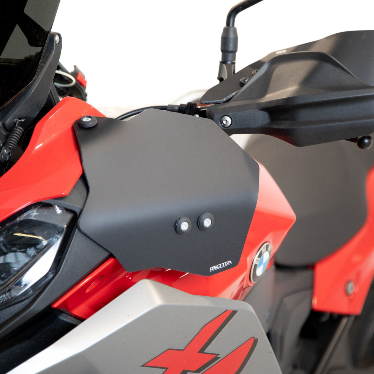 Isotta Wind Deflectors | Dark Smoke | Matte Black | BMW F 900 XR 2020>2025 - Pyramid Motorcycle Accessories