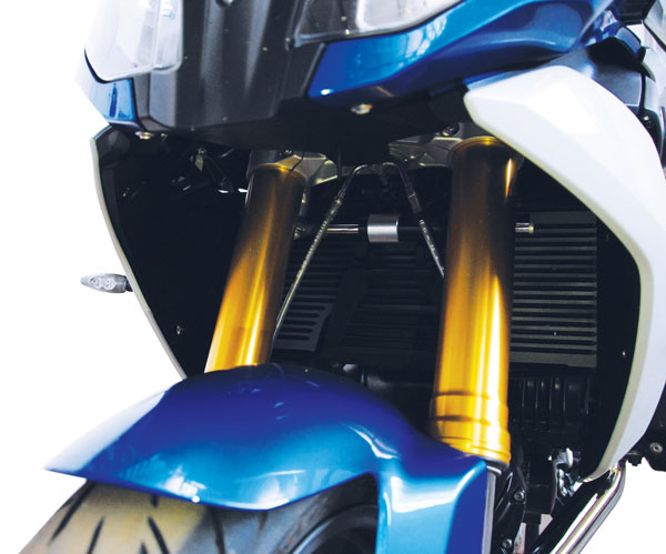Isotta Radiator Guard | Black | BMW R 1200 RS 2015>2018 - Pyramid Motorcycle Accessories
