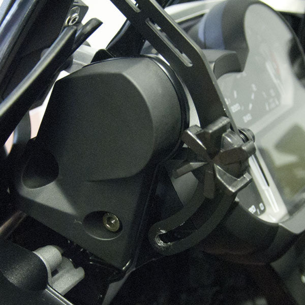 Isotta Screen Reinforcement Bracket | BMW R 1200 GS / GS Adventure / R 1250 GS - Pyramid Motorcycle Accessories