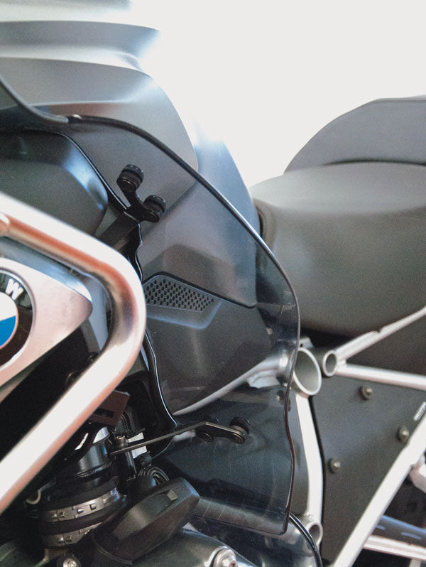 Isotta Upper Wind Deflectors | Light Smoke | Clear | BMW R 1200 GS 2013>2016 - Pyramid Motorcycle Accessories