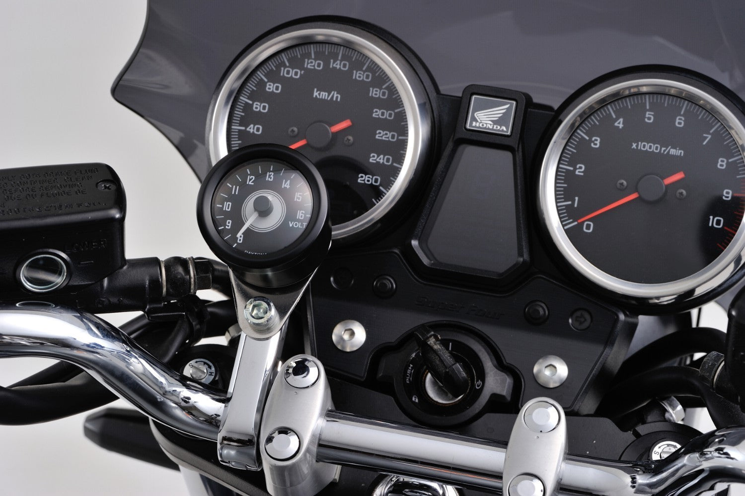 Daytona 'Velona48' Voltmeter Type-A - Pyramid Motorcycle Accessories