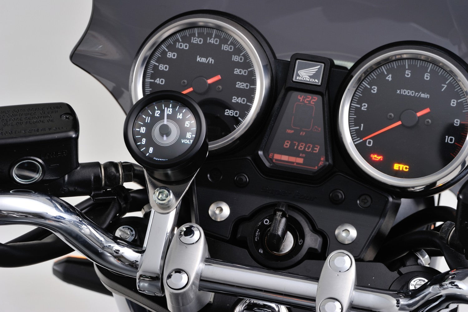 Daytona 'Velona48' Voltmeter Type-A - Pyramid Motorcycle Accessories