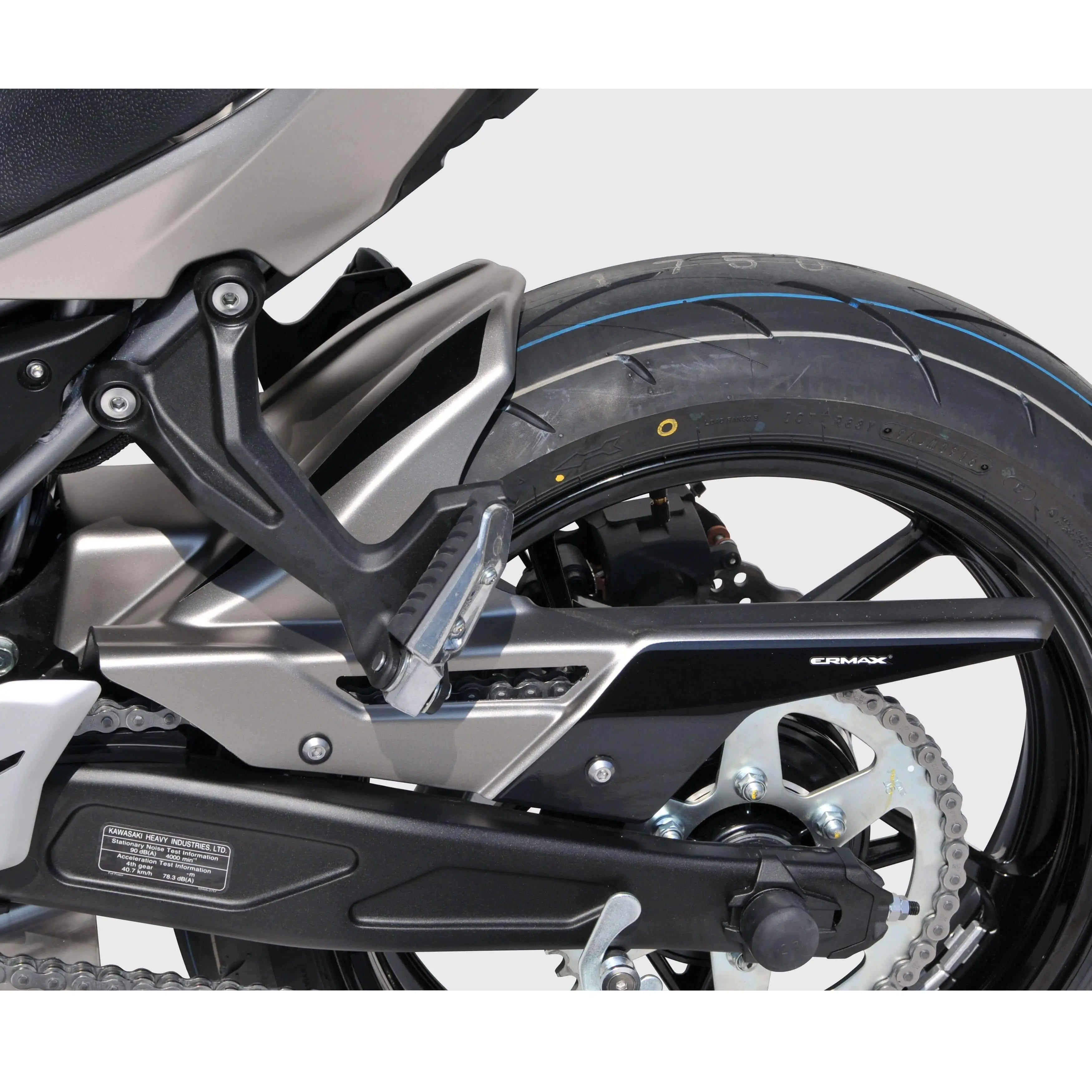 Ermax Hugger | Metallic Grey/Metallic Black (Raw Titanium/Spark Black) | Kawasaki Z 650 2017>2017 - Shop name