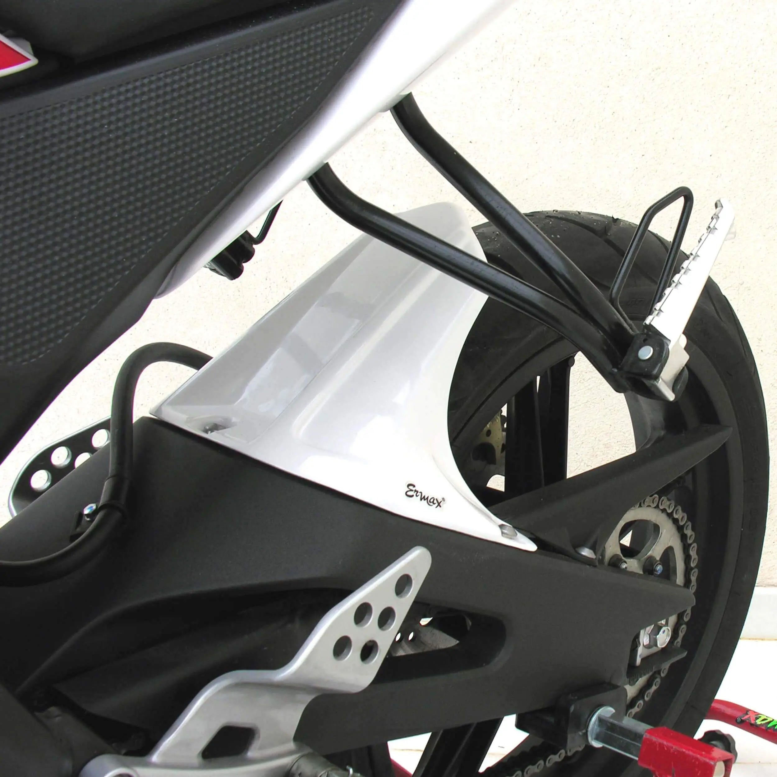 Ermax Hugger | Metallic White (Absolute White) | Yamaha YZF-125 R 2012>2014 - Shop name
