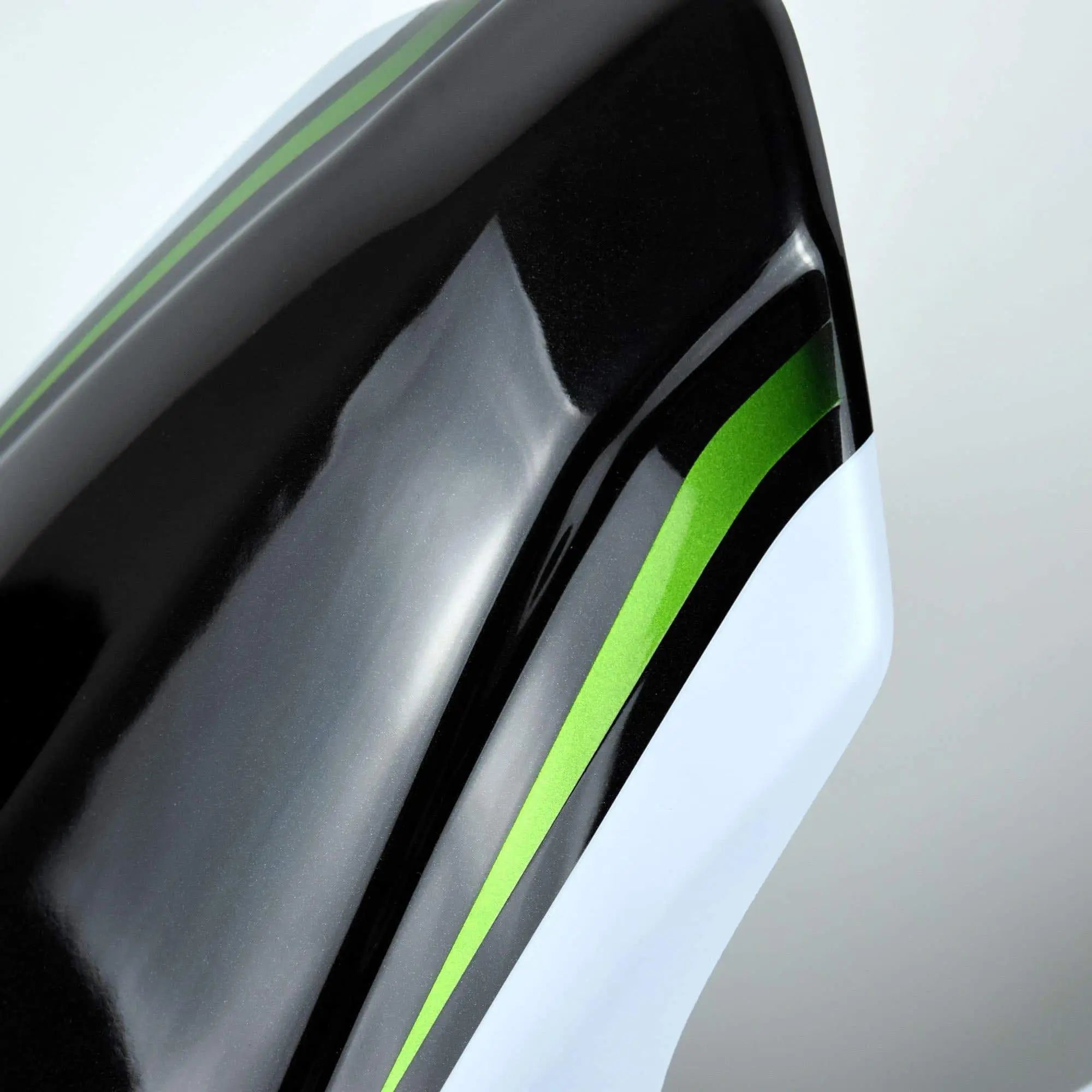 Ermax Hugger | Spark Black/Lime Green/Stardust White | Kawasaki Z 900 2019>Current - Shop name
