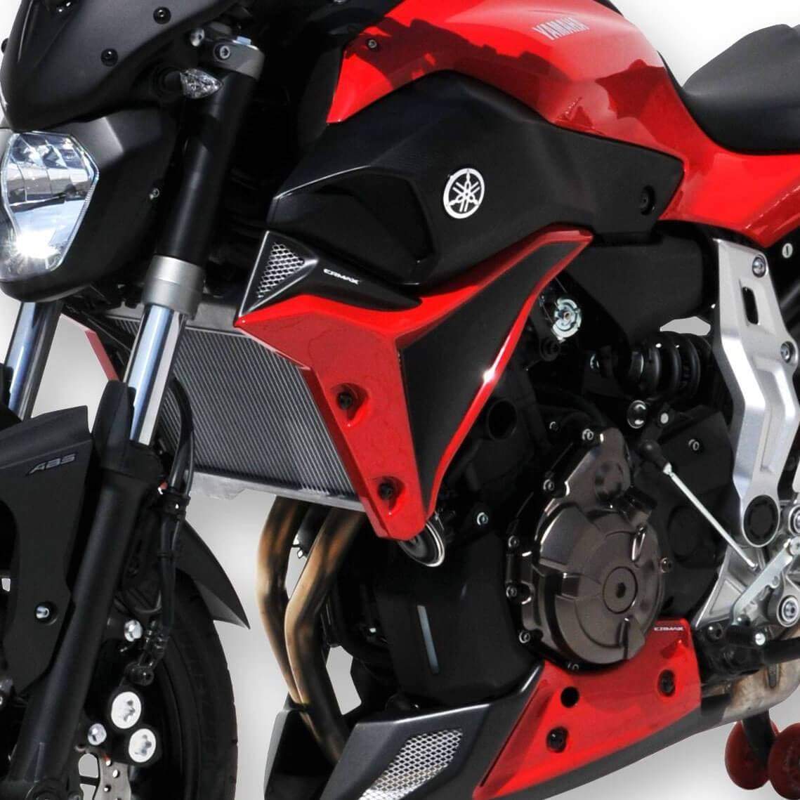 Ermax Radiator Cheeks | Matte Black/Gloss Red (Matte Black/Vivid Cocktail Red) | Yamaha MT-07 2014>2014 - Shop name