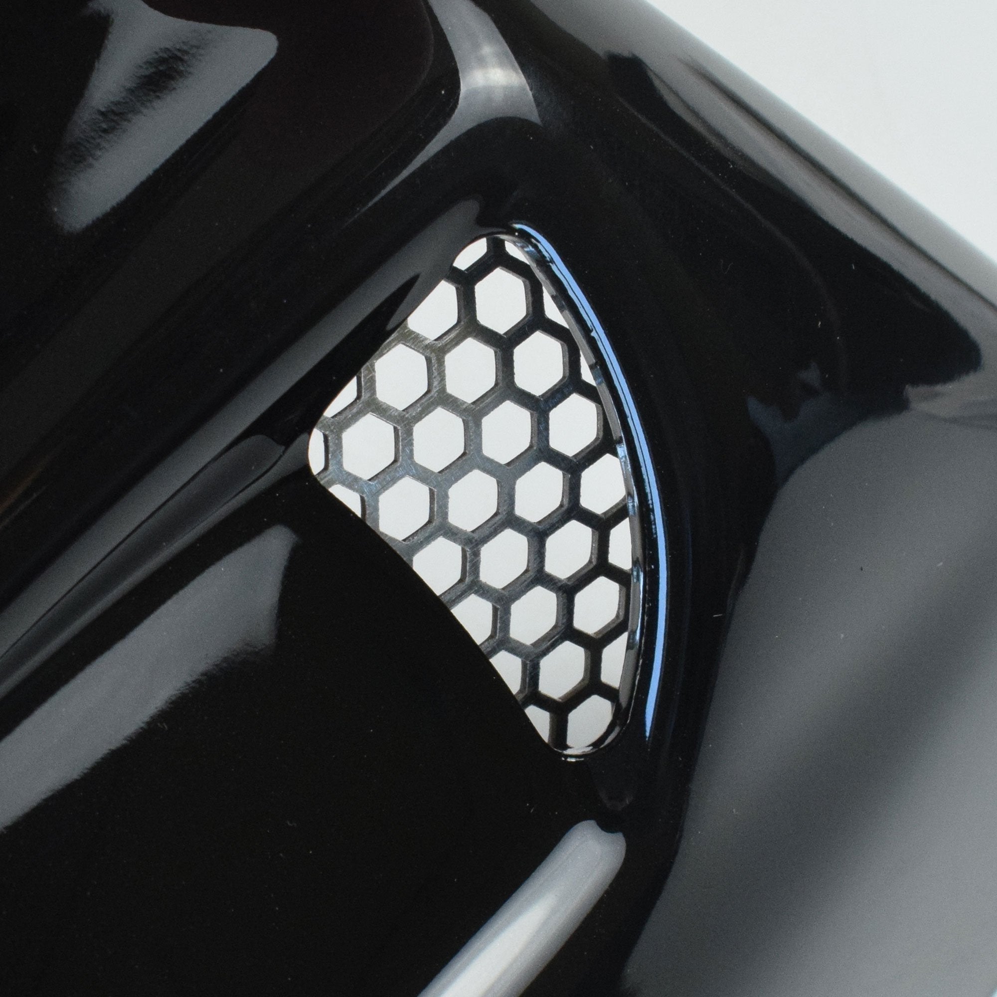 Ermax Seat Cowl | Gloss Black (Diablo Black) | Yamaha XJ6 2009>2012 - Shop name